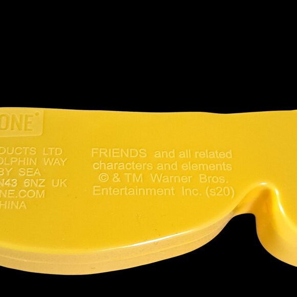 Friends  Peephole Frame Picture Photo Yellow Hanging Frame - Picture 15 of 16